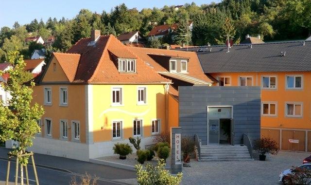 Hotel Frankenhof Höchberg Εξωτερικό φωτογραφία